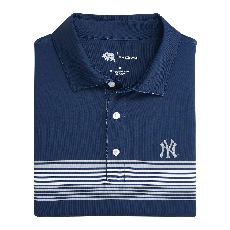 Weekend Comfort New York Yankees Prestwick Printed Performance Polo