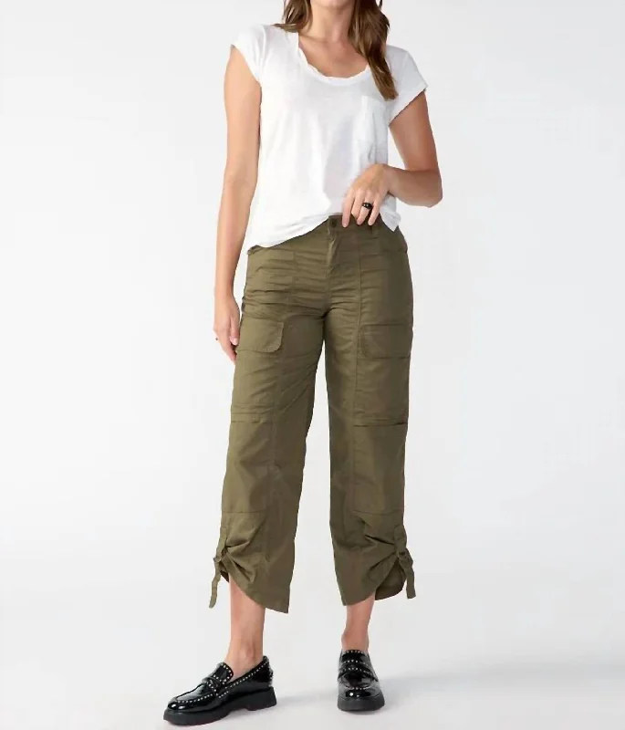 Cali Cargo Standard Rise Pant In Mossy Green